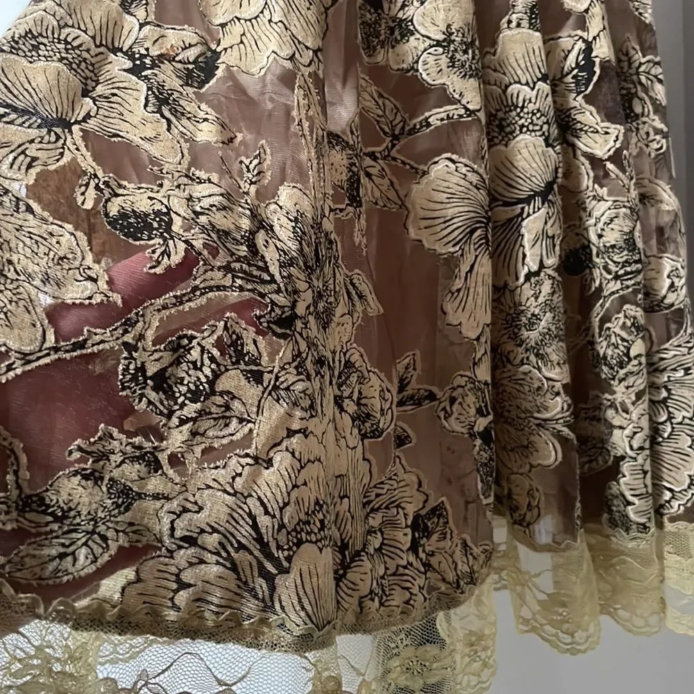 Papillon Blanc top layer